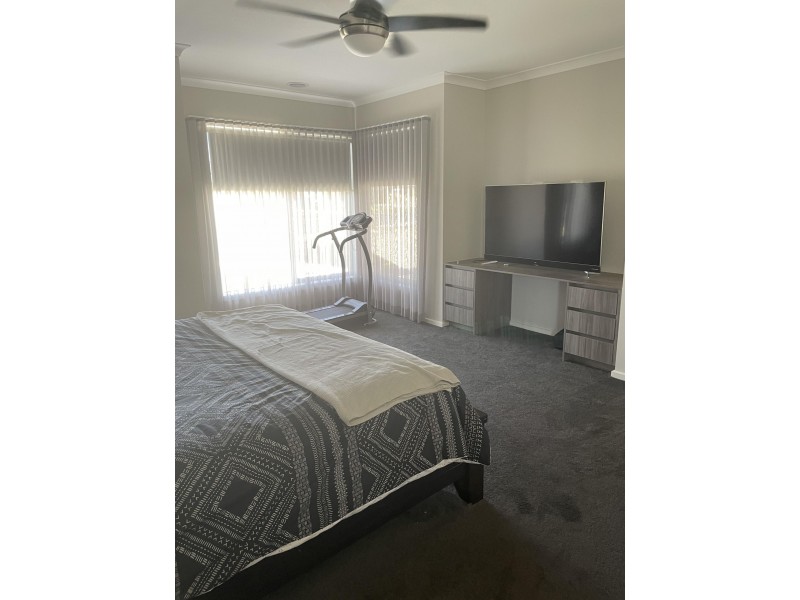10 Chris Crescent, Traralgon VIC 3844