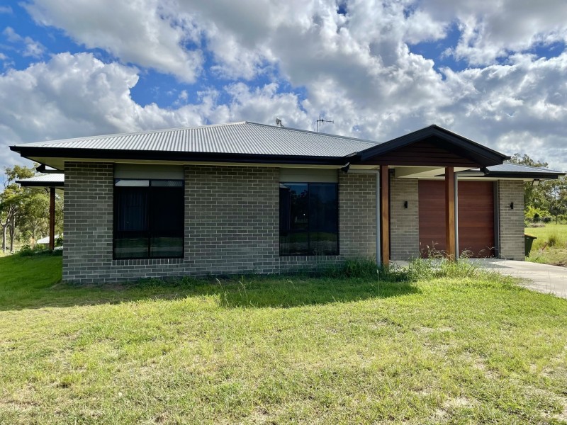 15 Jilgarree Place, Oakhurst QLD 4650