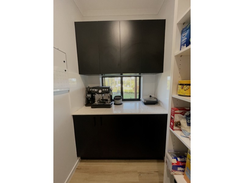 15 Jilgarree Place, Oakhurst QLD 4650