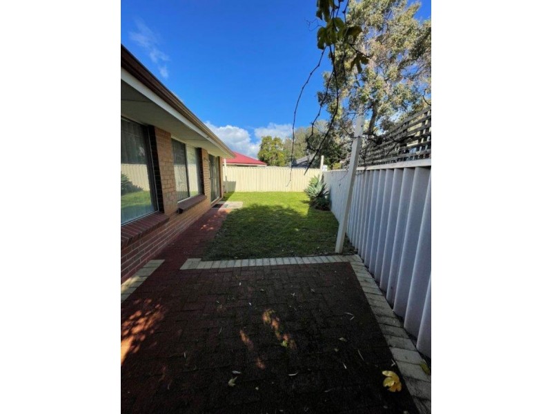 3/5 Carmia Glen, West Busselton WA 6280