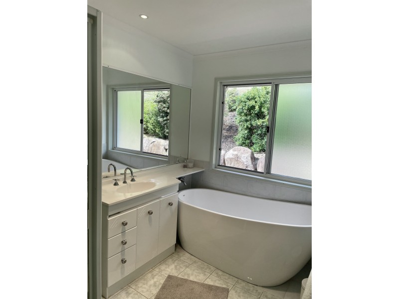 21 Brosnahan Court, Belivah QLD 4207