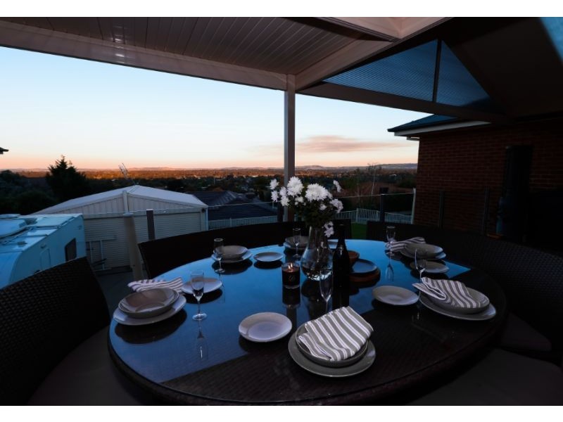 26 Atherton Crescent, Tatton NSW 2650