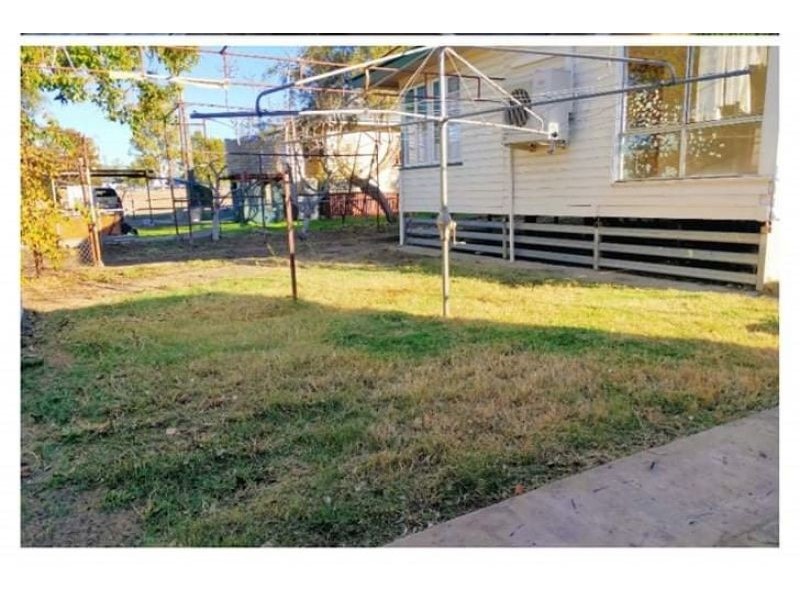 12 Margaret St, Mitchell QLD 4465