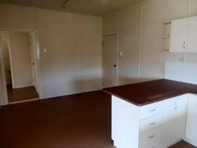 12 Margaret St, Mitchell QLD 4465