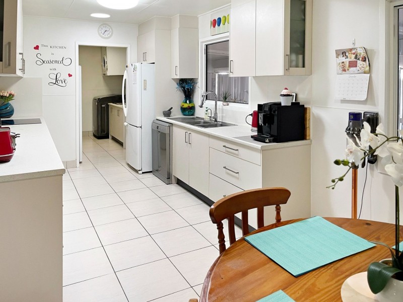 71 Brett ave, Mount Isa QLD 4825