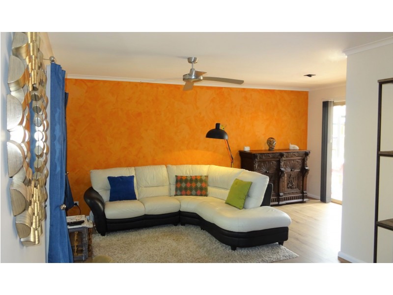 68 Rue Montaigne, Petrie QLD 4502