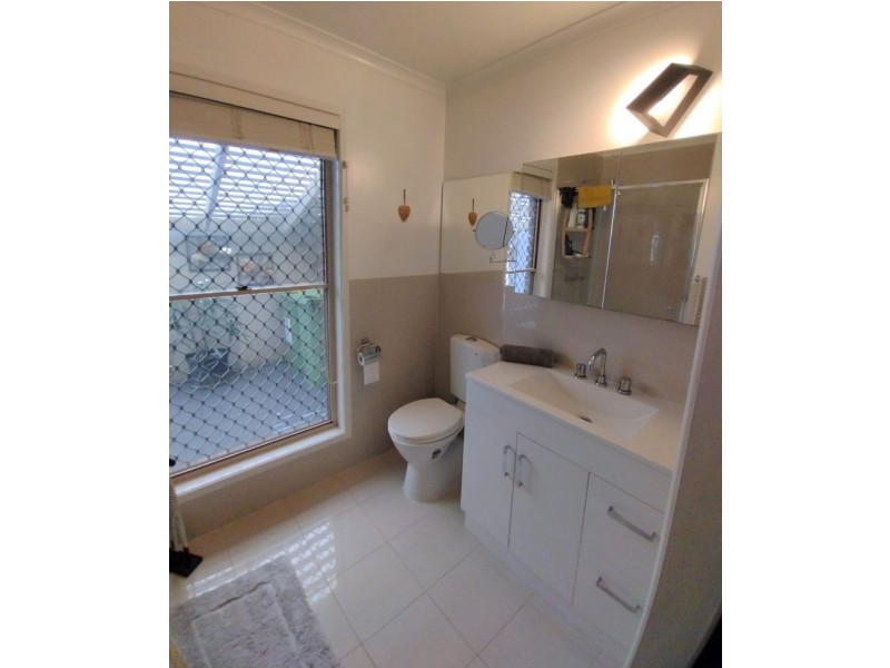 68 Rue Montaigne, Petrie QLD 4502