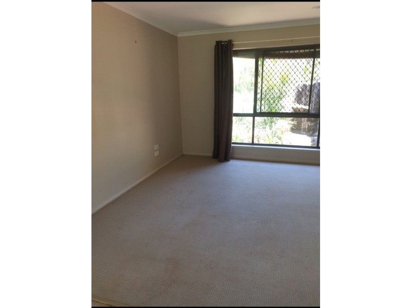 127 Moes Rd, Walligan QLD 4655