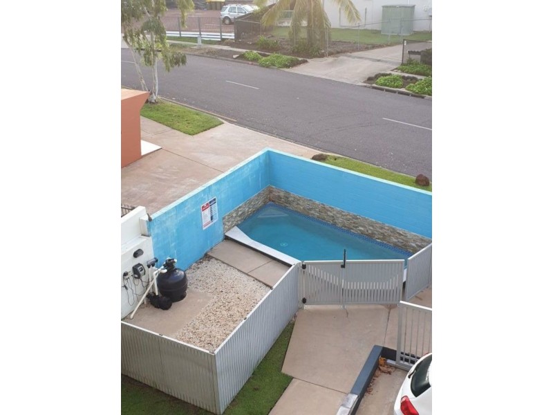 15/34 Lorna lim tce, Driver NT 0830