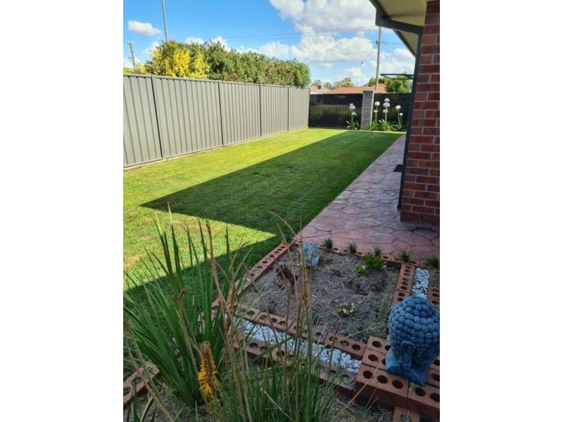 43 Creek View End, Wangaratta VIC 3677