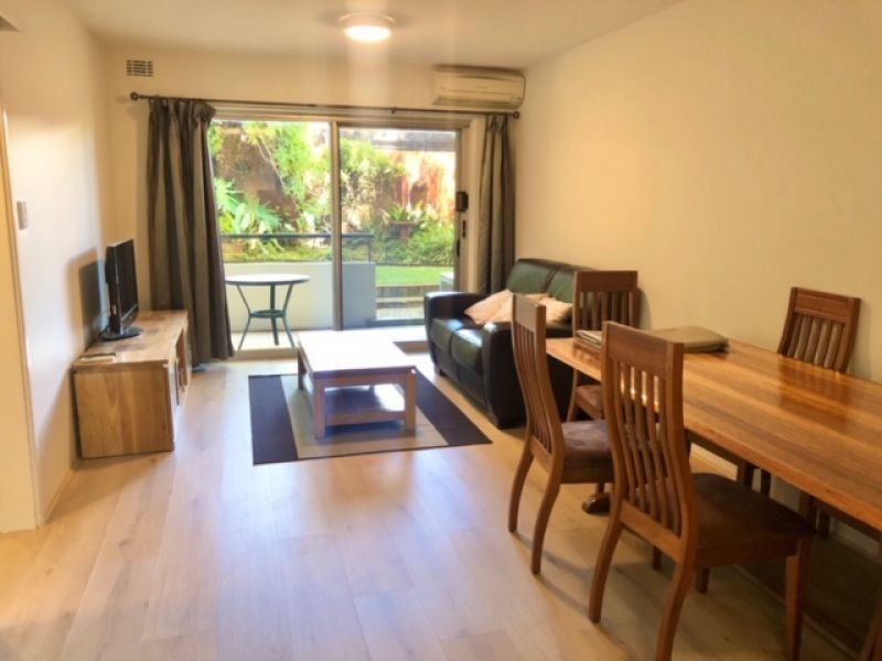 4/143 Onslow Road, Shenton Park WA 6008