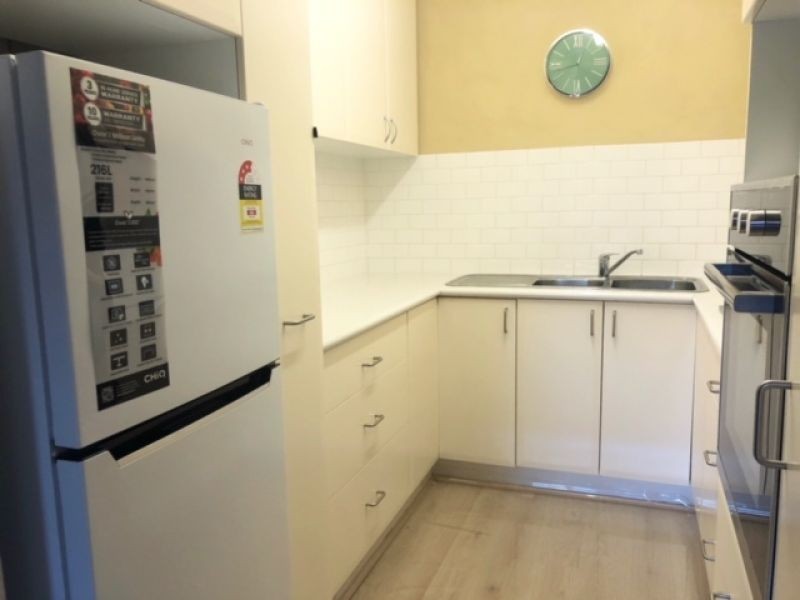 4/143 Onslow Road, Shenton Park WA 6008