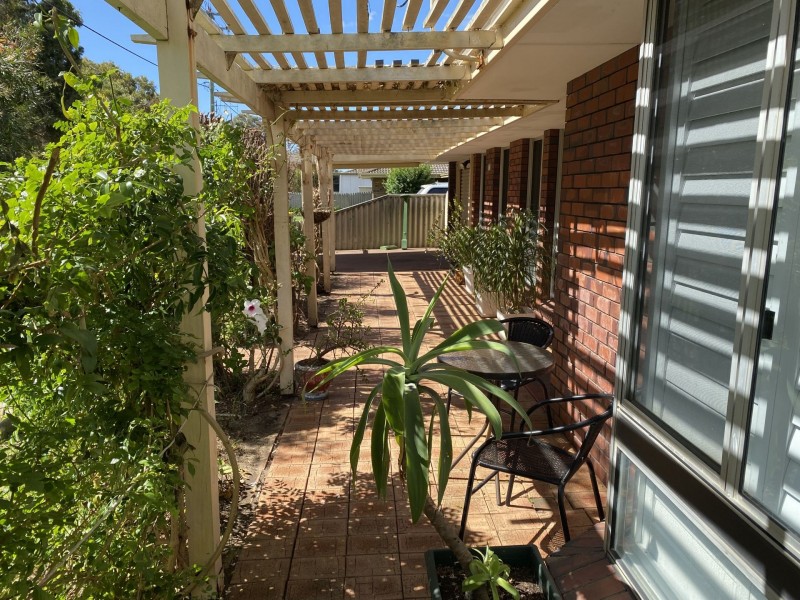 273 Ocean Drive, Withers WA 6230