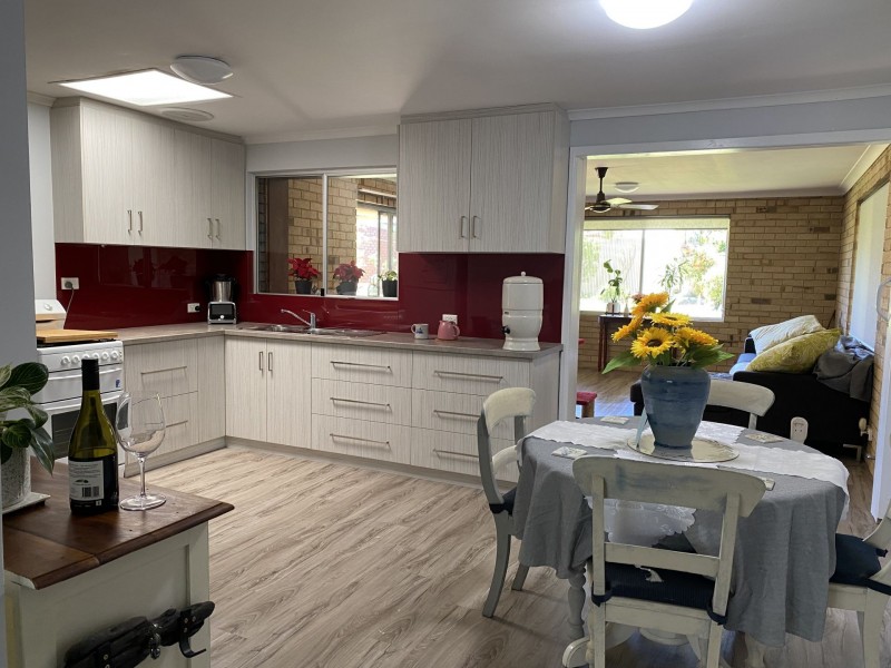 273 Ocean Drive, Withers WA 6230