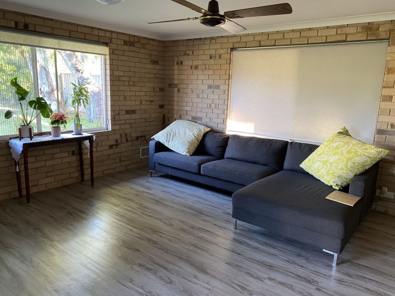 273 Ocean Drive, Withers WA 6230