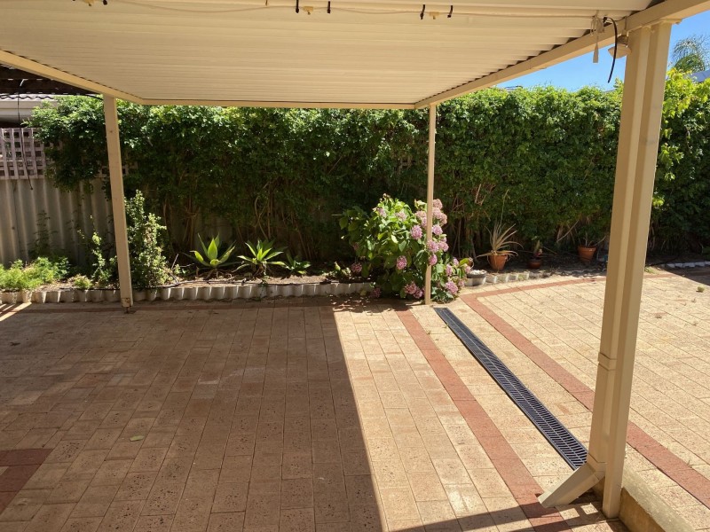 273 Ocean Drive, Withers WA 6230