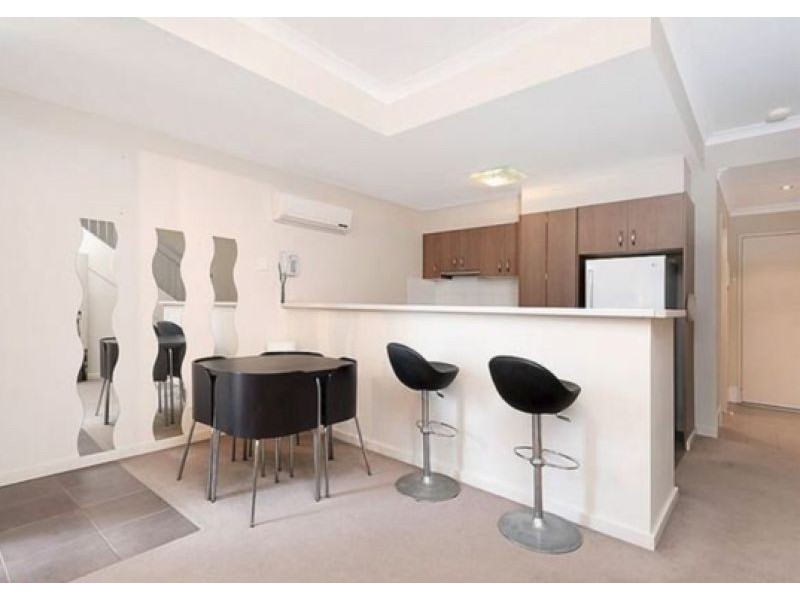 1/6 Ibera Way, Success WA 6164