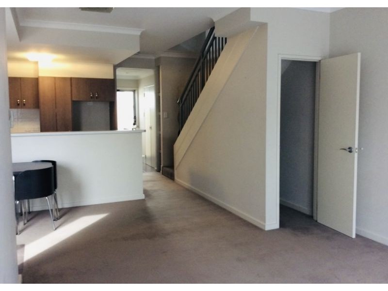 1/6 Ibera Way, Success WA 6164