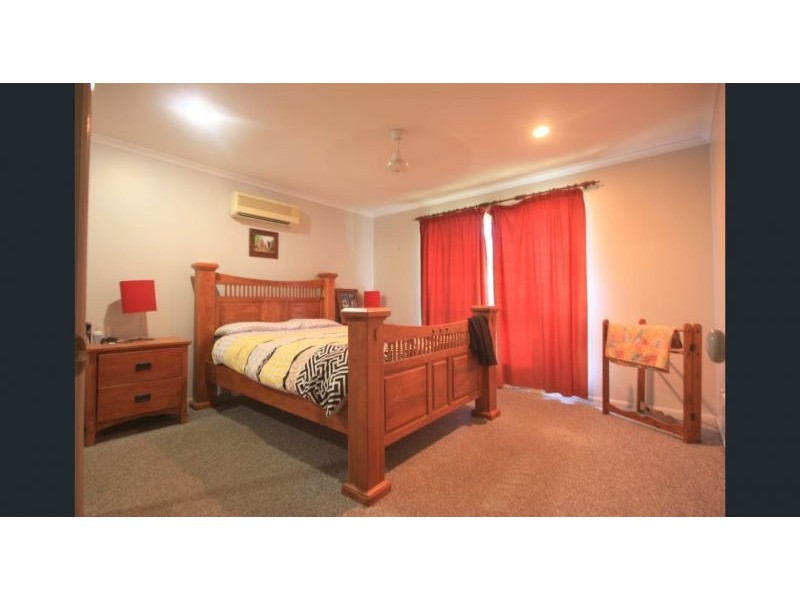 24 George Fordyce Drive, Rural View QLD 4740
