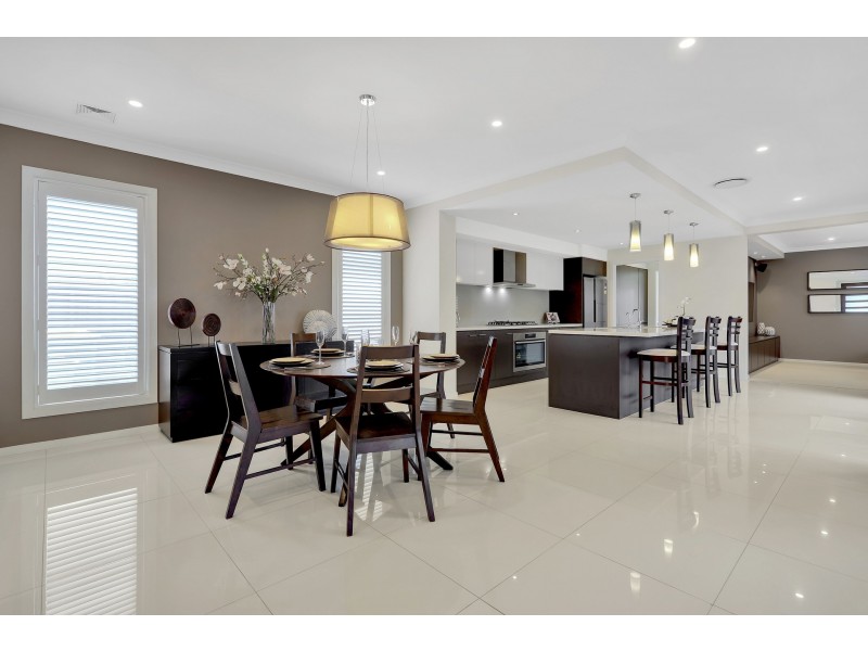 9 burringoa cres, Colebee NSW 2761