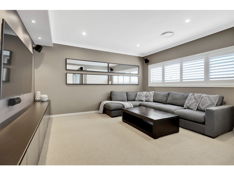 9 burringoa cres, Colebee NSW 2761