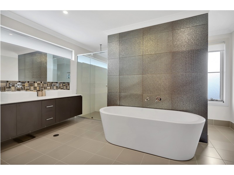 9 burringoa cres, Colebee NSW 2761