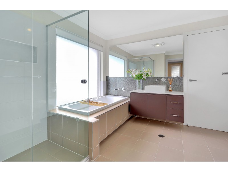 9 burringoa cres, Colebee NSW 2761