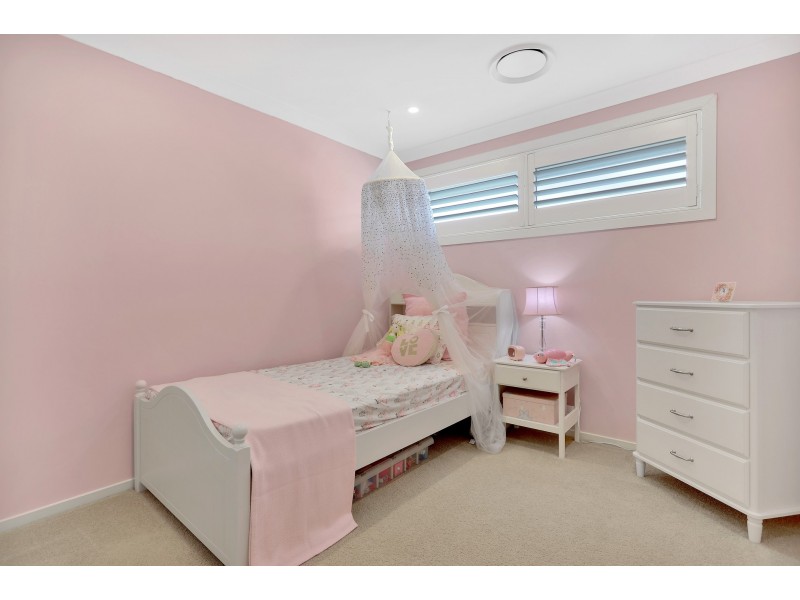 9 burringoa cres, Colebee NSW 2761