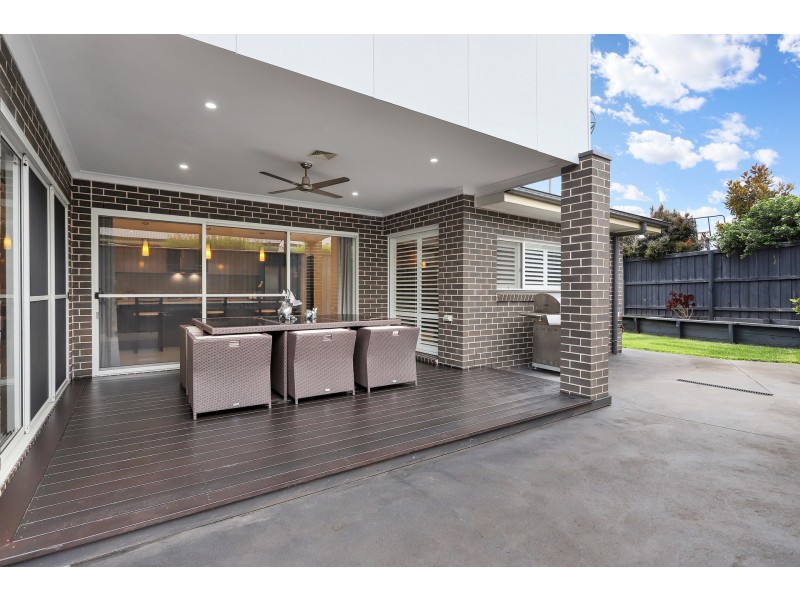 9 burringoa cres, Colebee NSW 2761