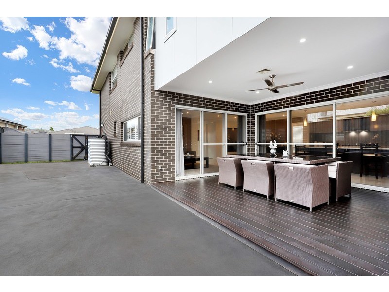 9 burringoa cres, Colebee NSW 2761