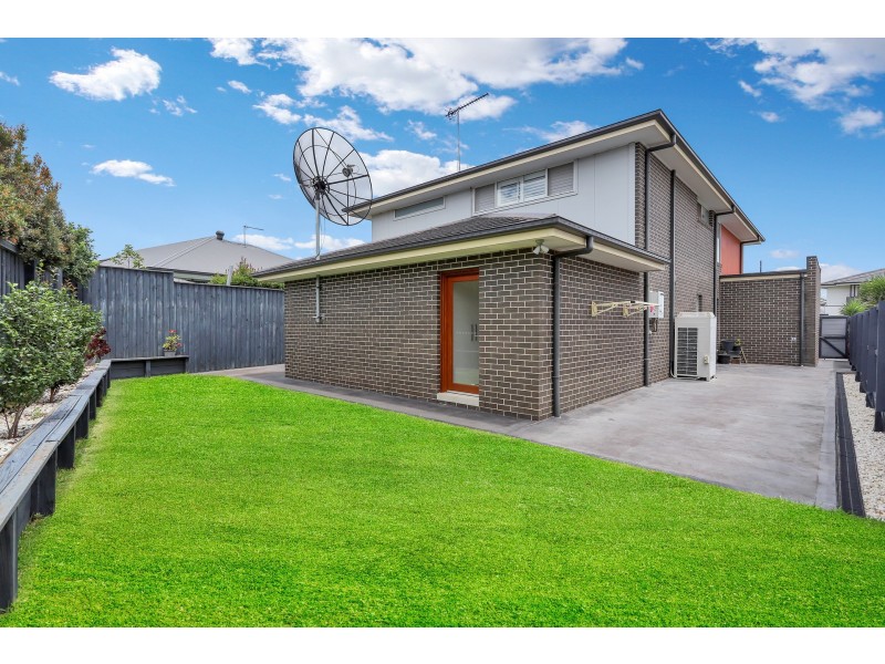 9 burringoa cres, Colebee NSW 2761