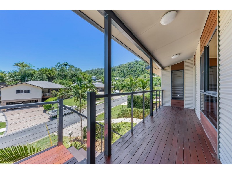 64 Jones Road, Cannonvale QLD 4802