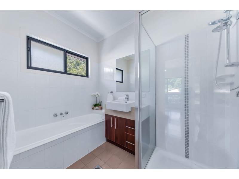 64 Jones Road, Cannonvale QLD 4802