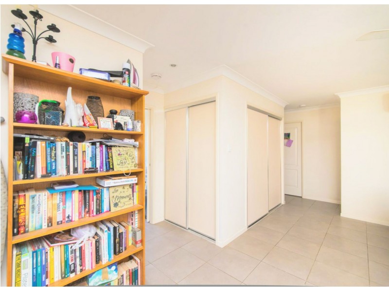 22 Justin St, Gracemere QLD 4702