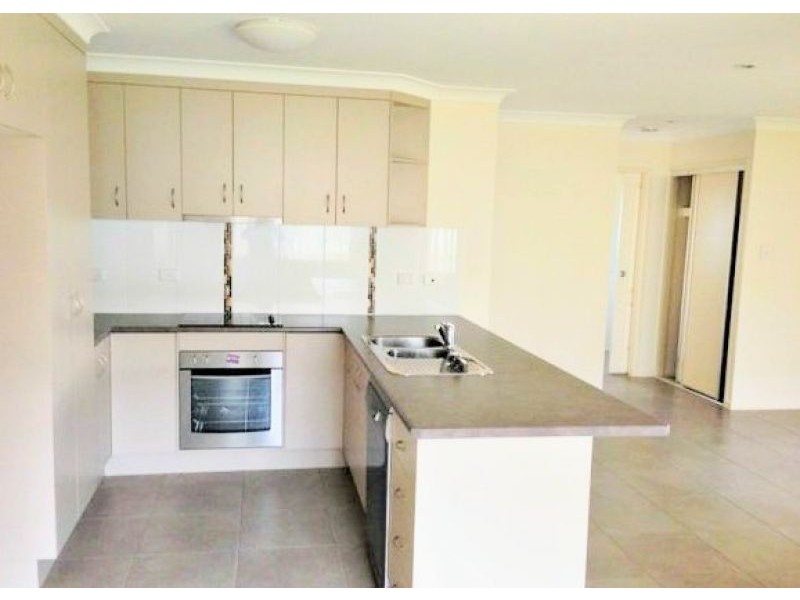 22 Justin St, Gracemere QLD 4702