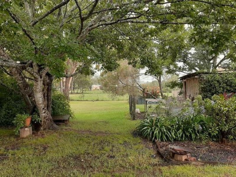 4 Emu Creek Road, Crows Nest QLD 4355