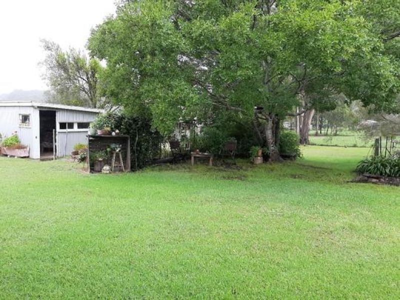 4 Emu Creek Road, Crows Nest QLD 4355