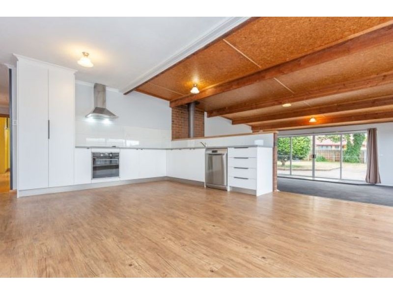 77 Ronald Street, Devonport TAS 7310