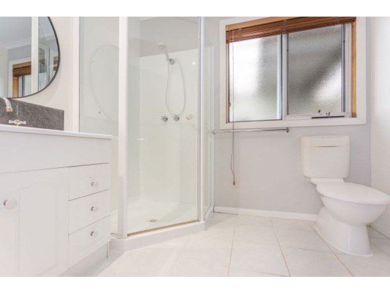 77 Ronald Street, Devonport TAS 7310