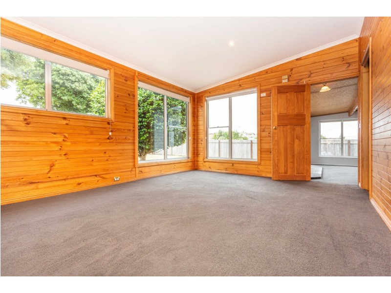 77 Ronald Street, Devonport TAS 7310