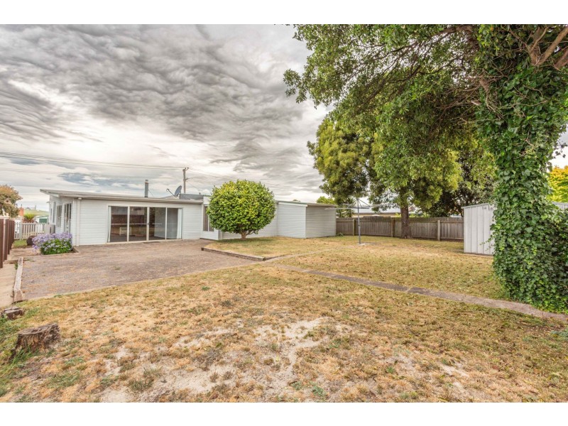 77 Ronald Street, Devonport TAS 7310