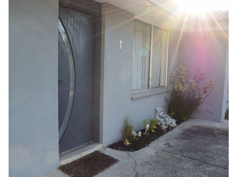 1/33-35 Roberts Street, Frankston VIC 3199