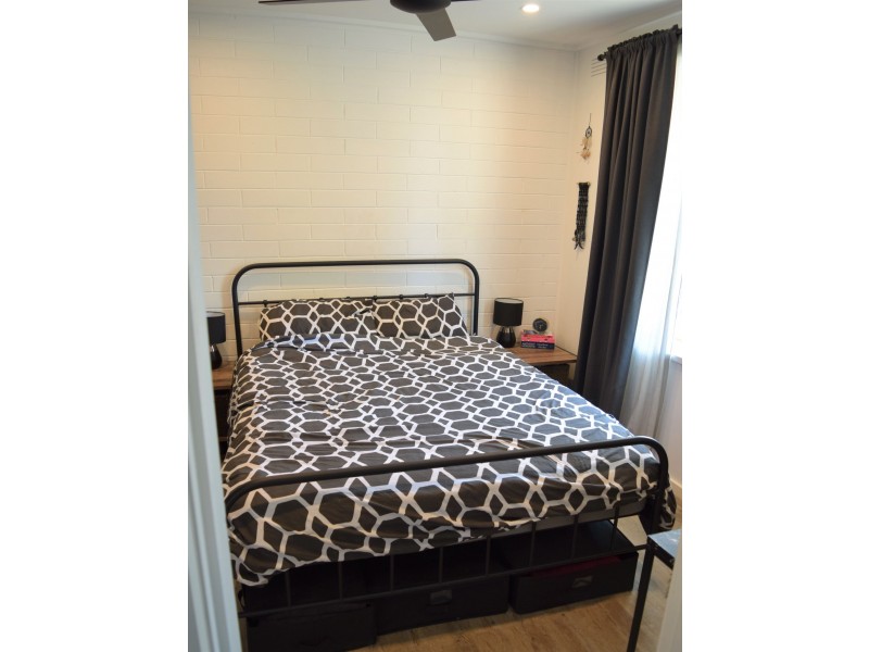 1/33-35 Roberts Street, Frankston VIC 3199