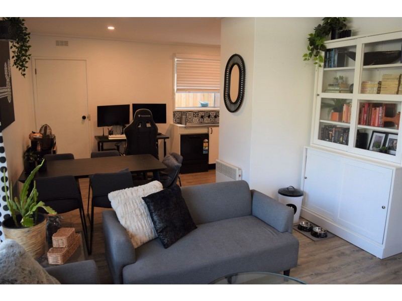 1/33-35 Roberts Street, Frankston VIC 3199