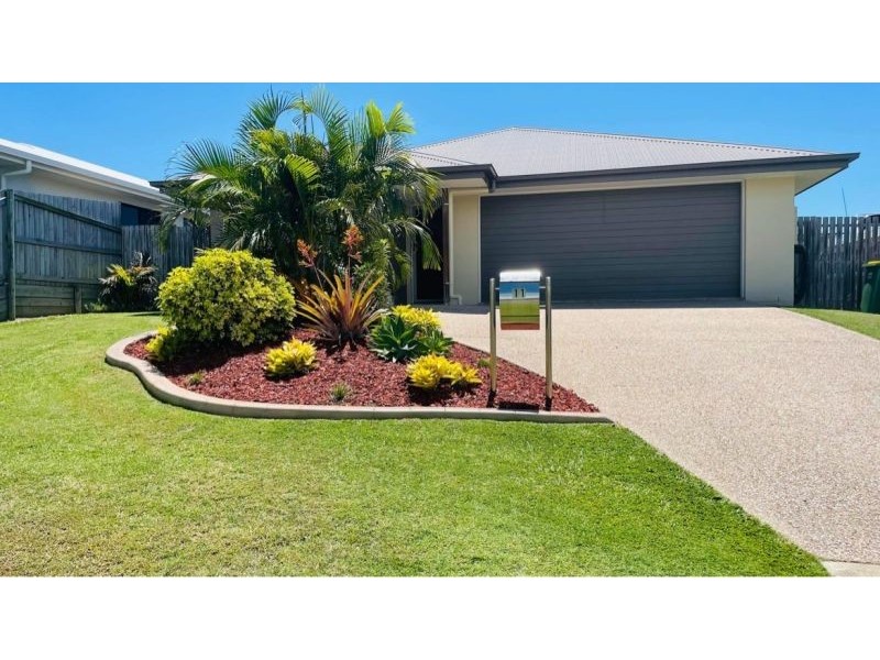11 Yatay St, Rural View QLD 4740