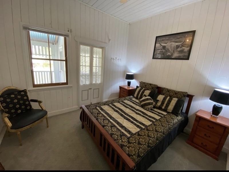 24 Colin St, Moore QLD 4306