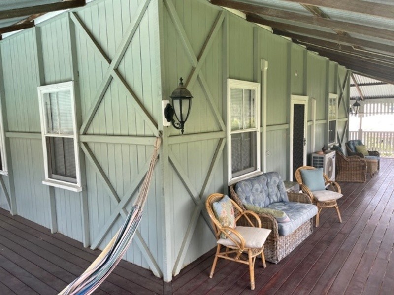 24 Colin St, Moore QLD 4306