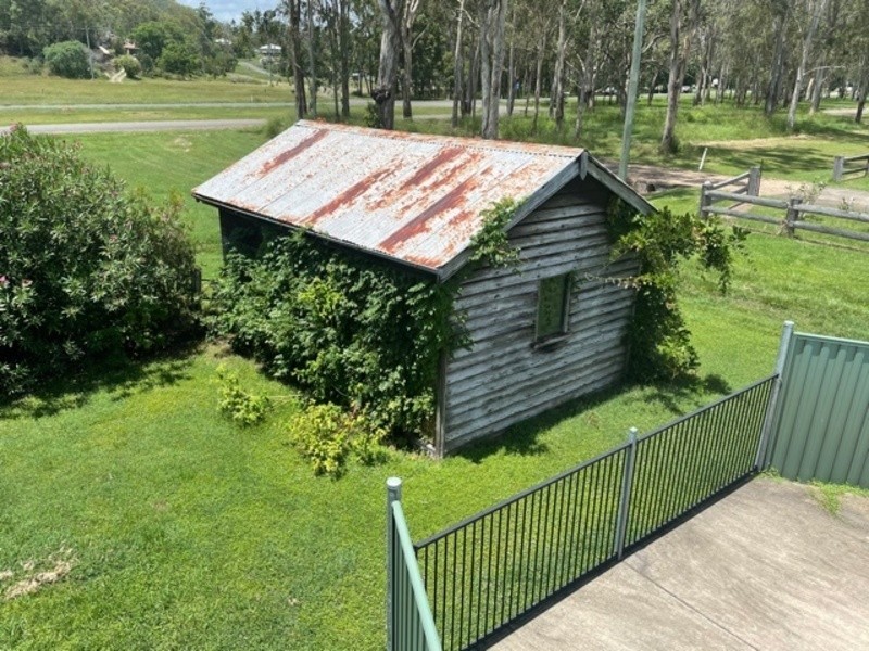 24 Colin St, Moore QLD 4306