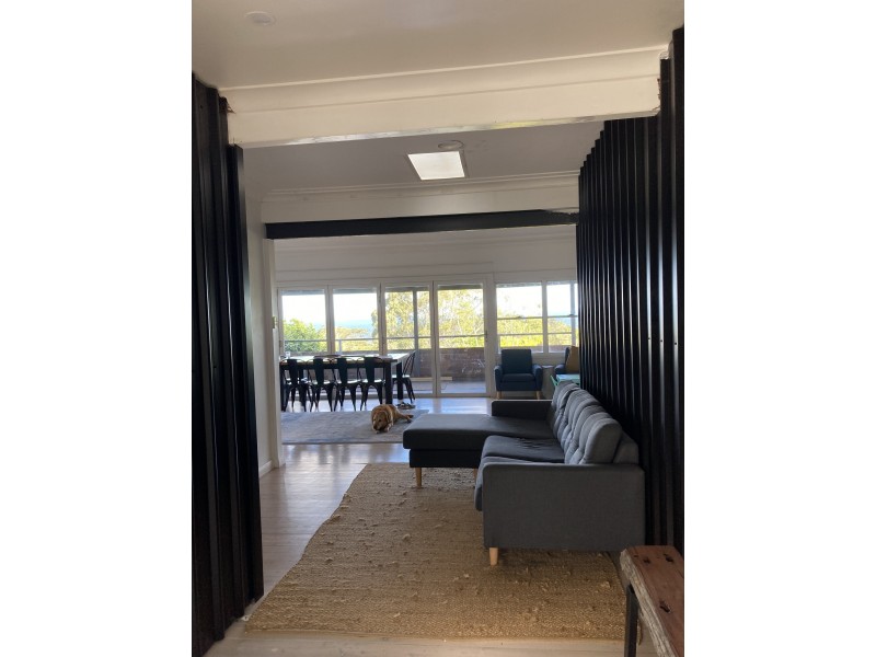 6 Balfour Road, Austinmer NSW 2515