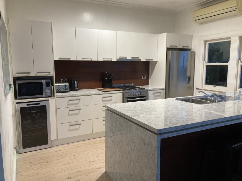 6 Balfour Road, Austinmer NSW 2515
